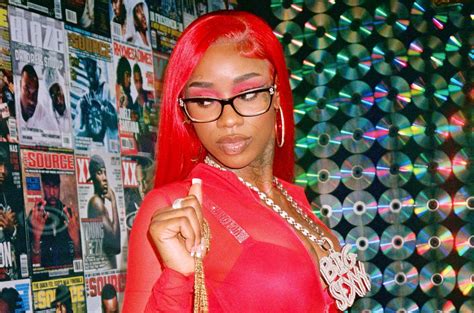 Nicki Minaj is stirring up the internet with her recent social media post. . Female rapper porn